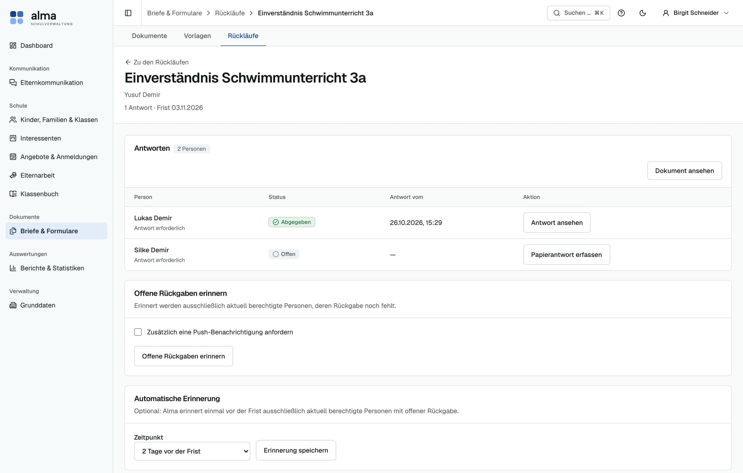 Rücklauf eines Formulars: Antwort je sorgeberechtigter Person, Papierantwort erfassen, Erinnerung vor der Frist