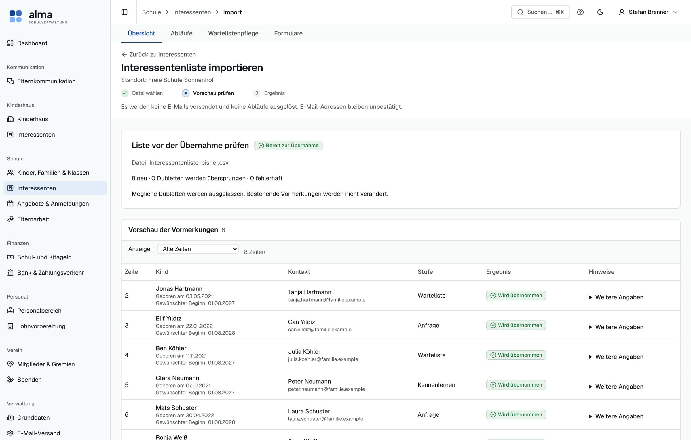 Import einer bestehenden Interessentenliste mit Vorschau, Stufen und Prüfergebnis je Zeile